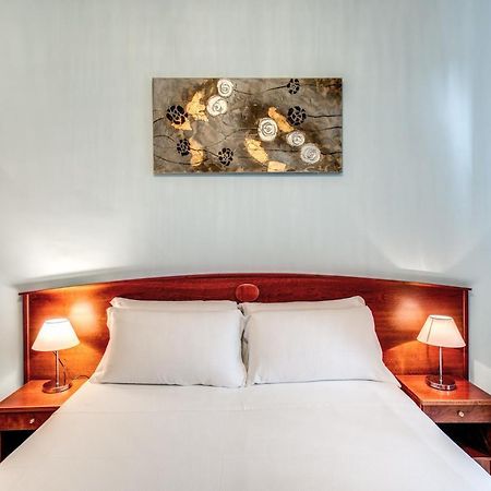 Residenza Praetoria Hotel Rome Exterior photo